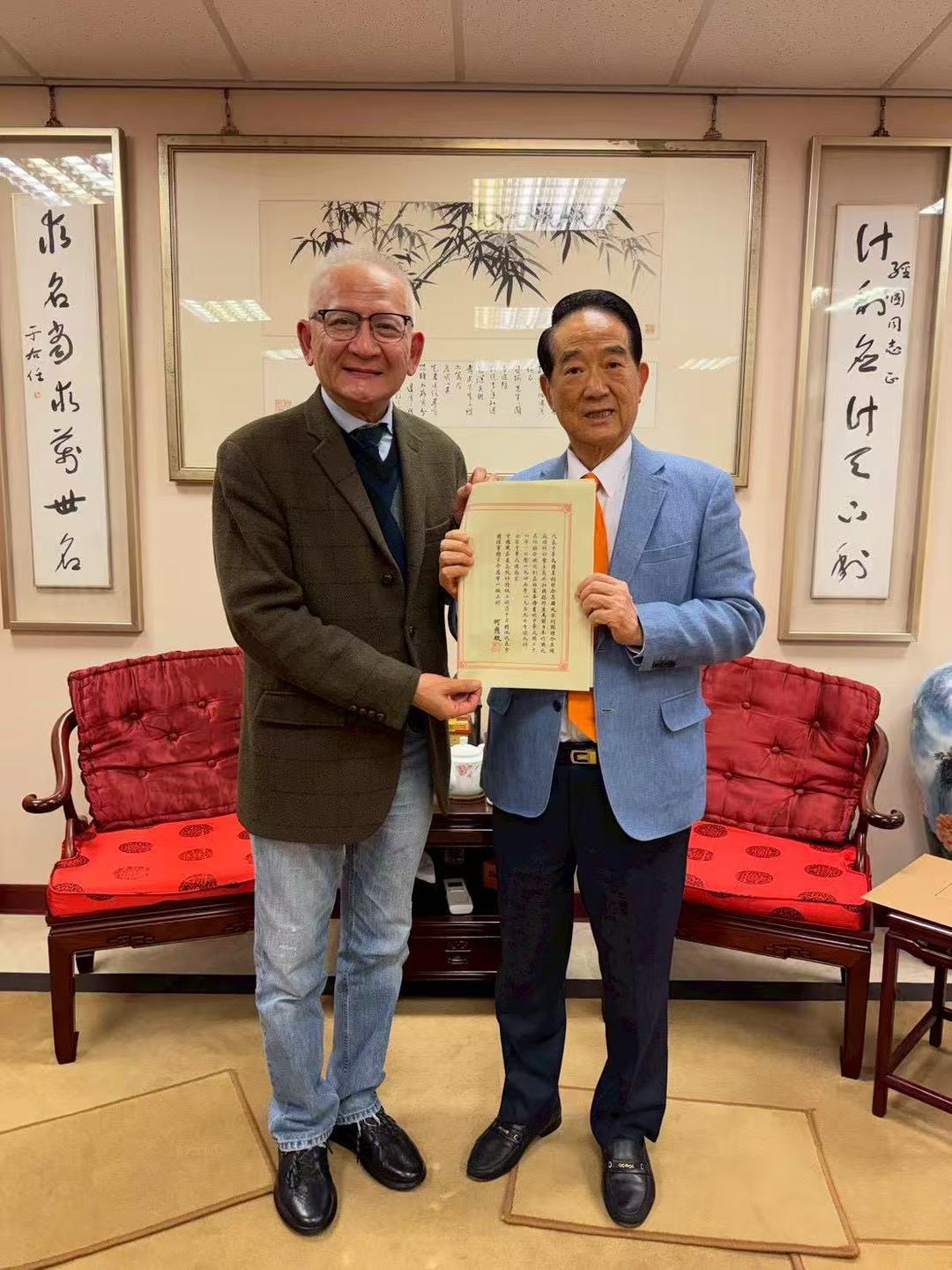 共工新闻社顾问钮则坚拜会亲民党主席宋楚瑜